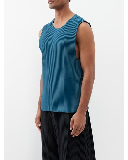 Homme Pliss Issey Miyake Scoop-neck Technical-pleated Tank Top