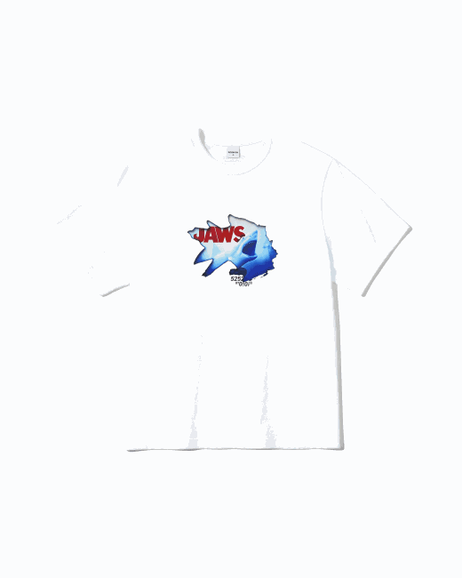 5252byoioi Jaws Crack T-Shirts