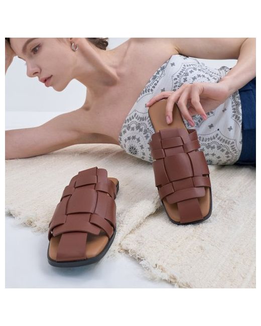 saltandchocolate Square Toe Cage Strap Slippers 412213004 1.3cm/3colors