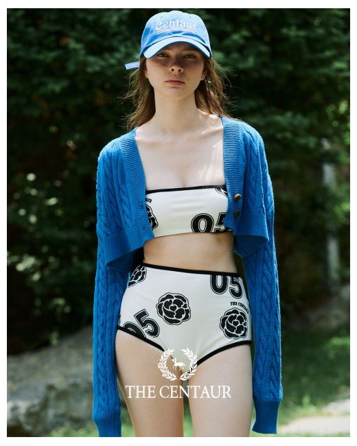 thecentaur Cable Crop Knit Cardiganblue