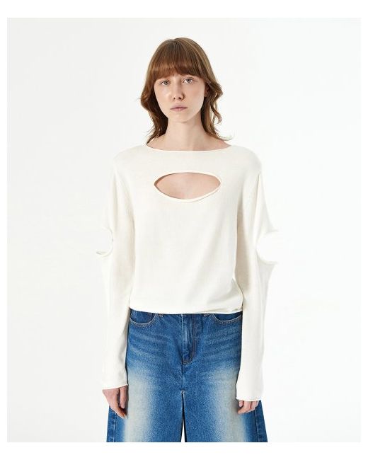 diagonal CUTTING HOLE KNIT TOP ivory