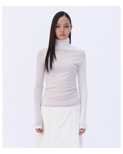 Yunse Layered Turtle Neck Top