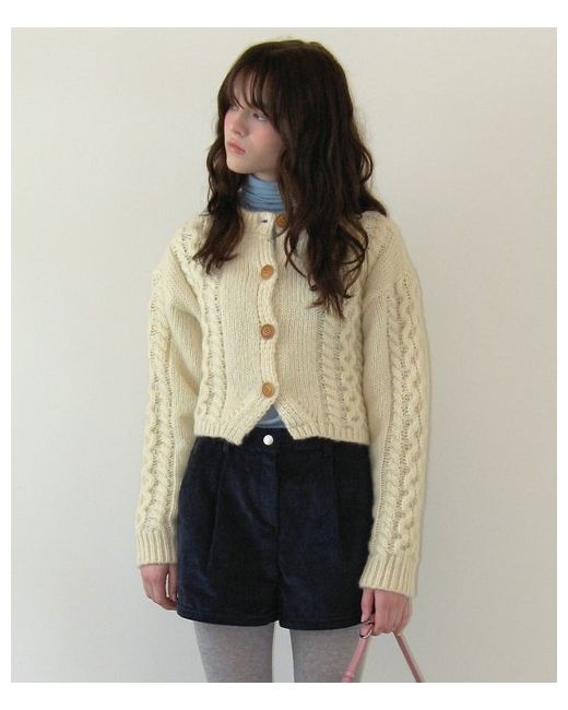 somewherebutter woodbutton cable cardigan cream