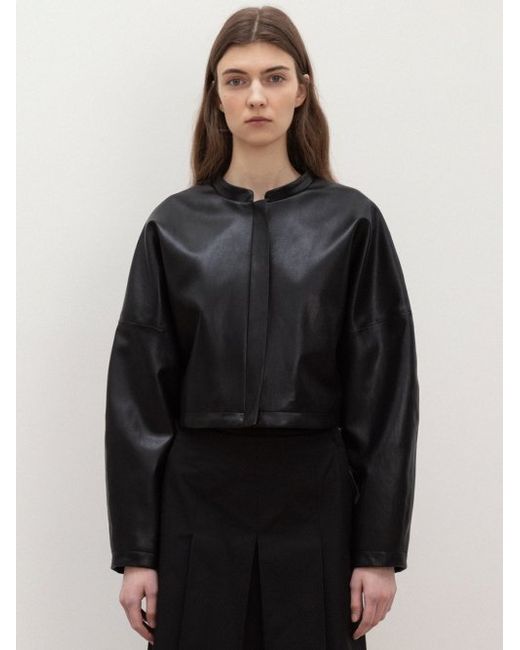 le faux leather stand collared jacket