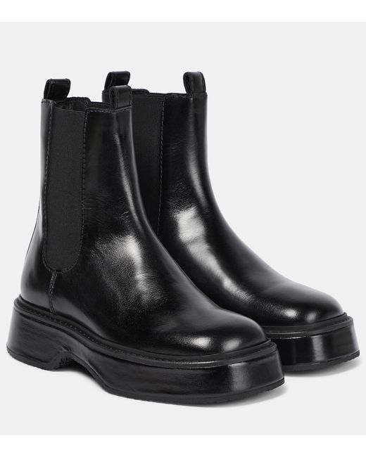 AMI Alexandre Mattiussi Leather Chelsea boots
