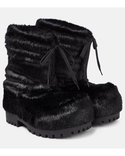 Balenciaga Alaska faux fur snow boots