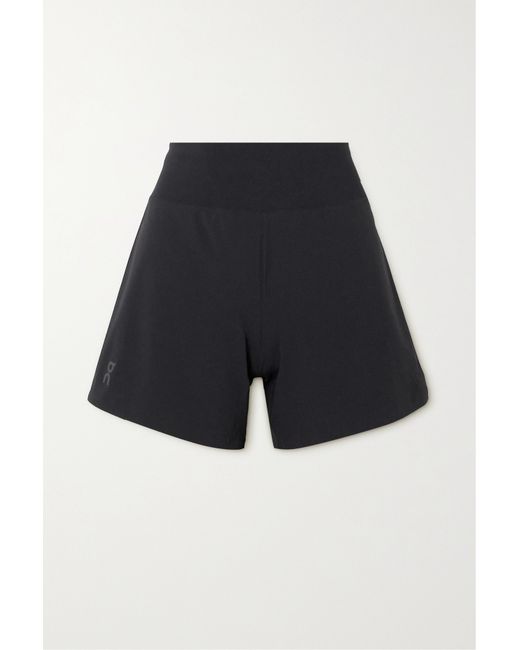 On Layered Stretch-shell Shorts