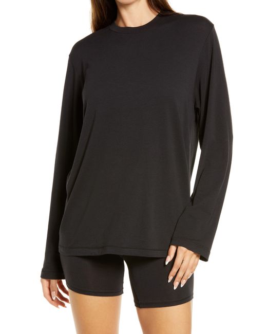 Skims Boyfriend Long Sleeve T-Shirt Small in Onyx at Nordstrom