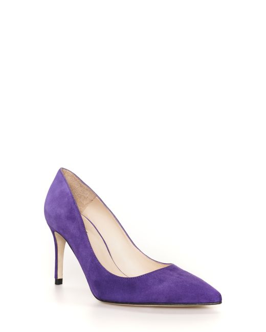 L'agence Eloise Pump in at