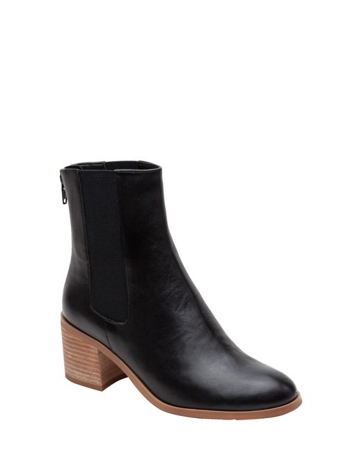 Lisa Vicky Flash Leather Chelsea Boot in at