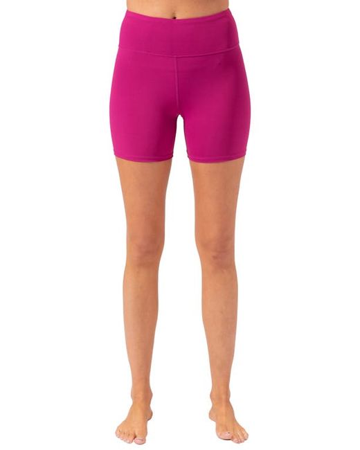 Threads 4 Thought Sylvana Active Bike Shorts in at