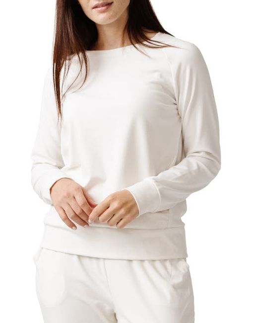 Cozy Earth Ultrasoft Long Sleeve Pajama Top in at