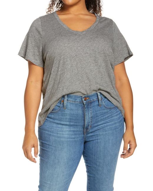 Madewell Whisper Cotton V-Neck T-Shirt in at