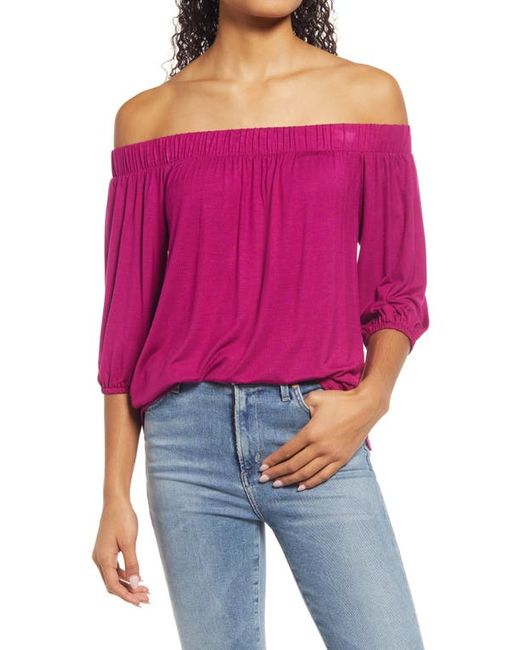 Loveappella Off the Shoulder Top in at