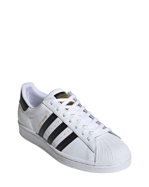 Adidas Superstar Sneaker in Ftwr Core Black at