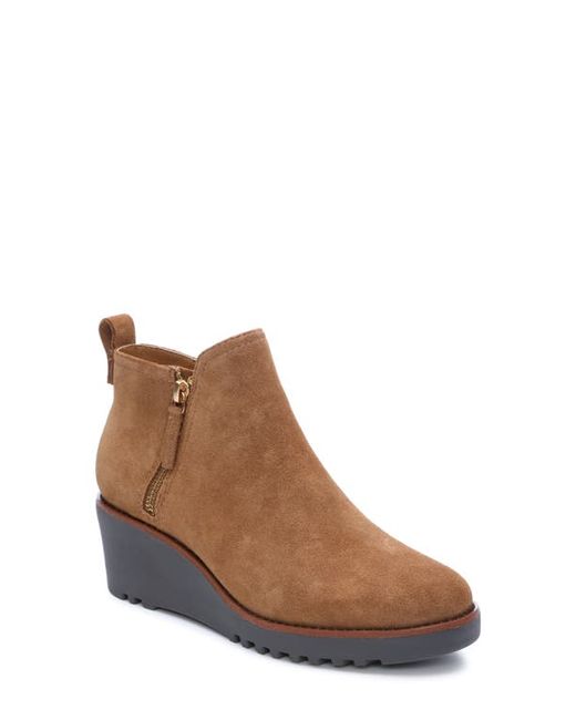 Sanctuary Evolve Wedge Bootie in at