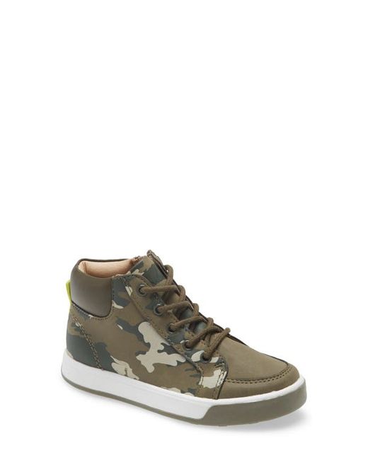 Joules Runaround High Top Sneaker in at