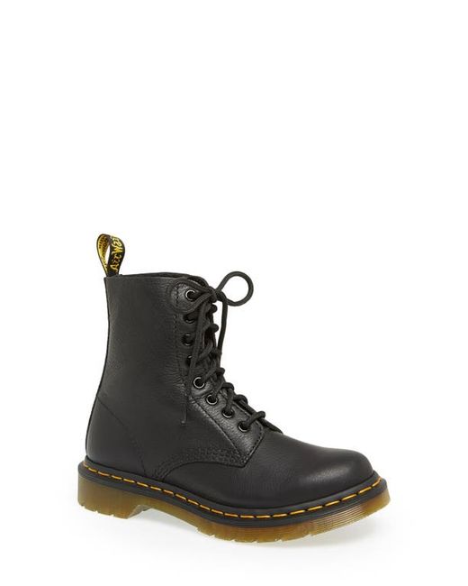 Dr. Martens 1460 Pascal Boot in at
