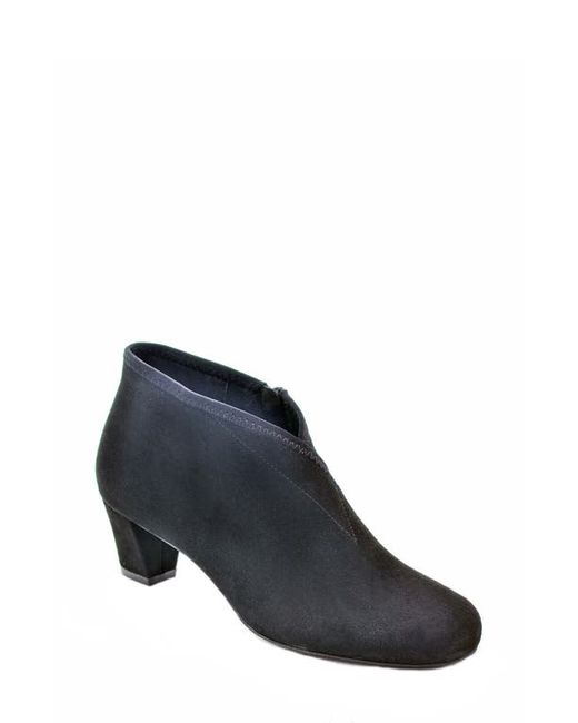 David Tate Anna Bootie in at