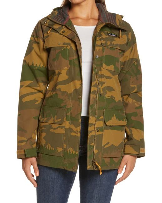 L.L.Bean Mountain Classic Water Resistant Jacket in at