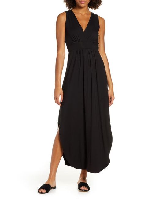 Fraiche by J V-Neck Jersey Dress in at