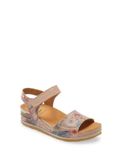 On Foot Wedge Sandal in at