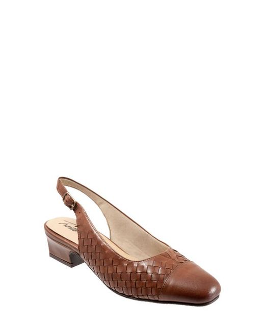 Trotters Dea Woven Slingback Pump in at