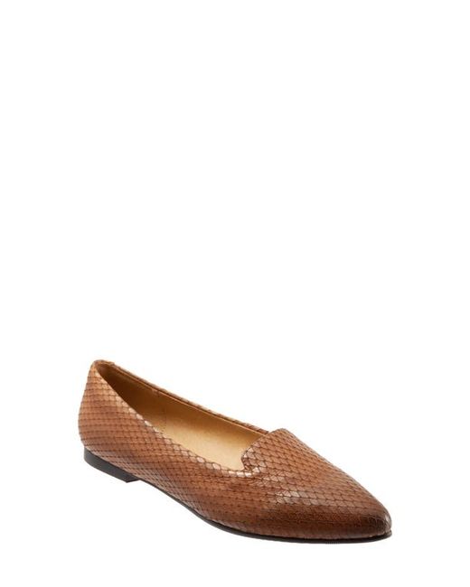 Trotters Harlowe Pointed Toe Loafer in Luggage Leather at