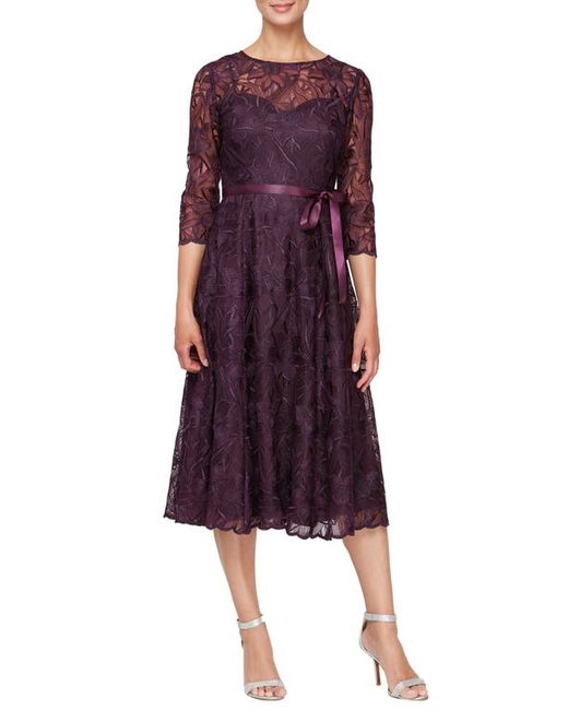 Alex Evenings Embroidered Cocktail Dress in at