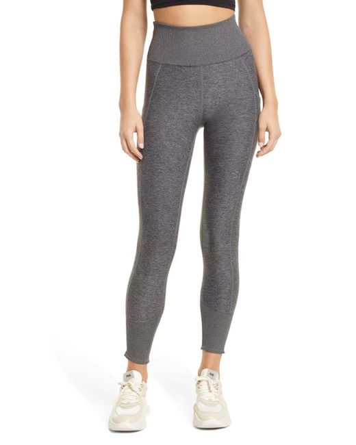 Hue Hold It Wide Waistband Leggings in at