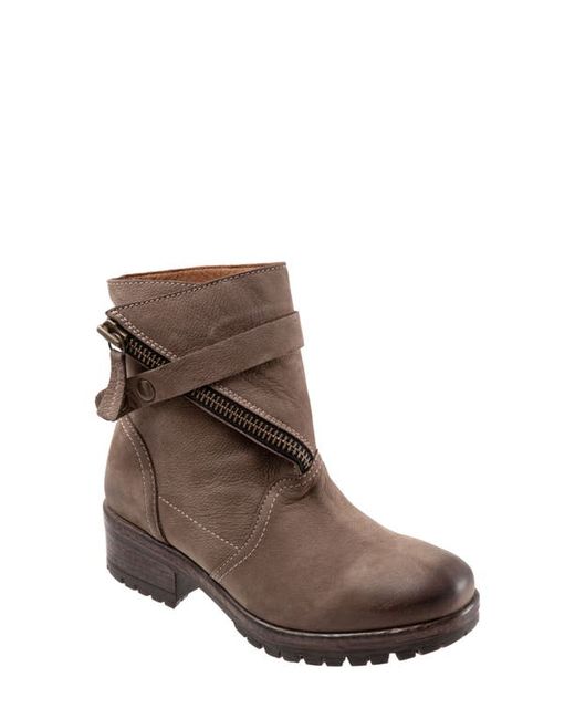 Bueno Fast Bootie in at