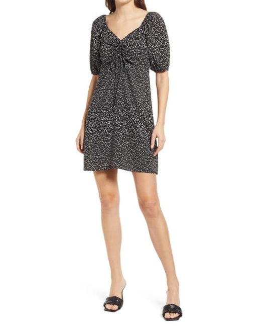 Chelsea28 Sweetheart Neck Smock Back Puff Sleeve Dress in at