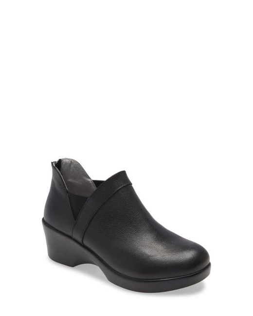 Alegria by PG Lite Alegria Natalee Chelsea Boot in at