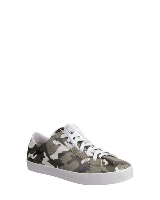 Otbt Court Print Sneaker in at