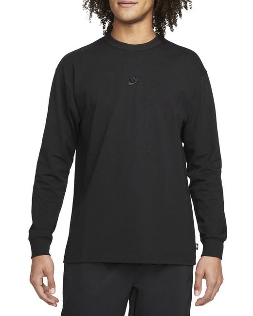 Nike Sportswear Premium Essentials Long Sleeve T-Shirt in at