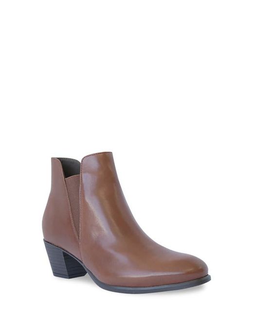 Munro Jackson Bootie in at