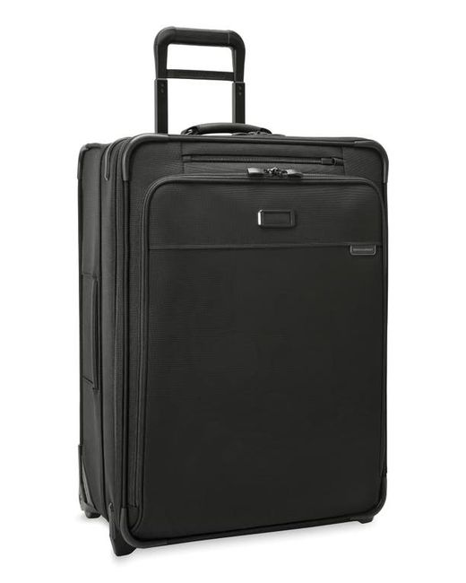 Briggs & Riley 26-Inch Baseline Medium Expandable Wheeled Upright Packing Case in at