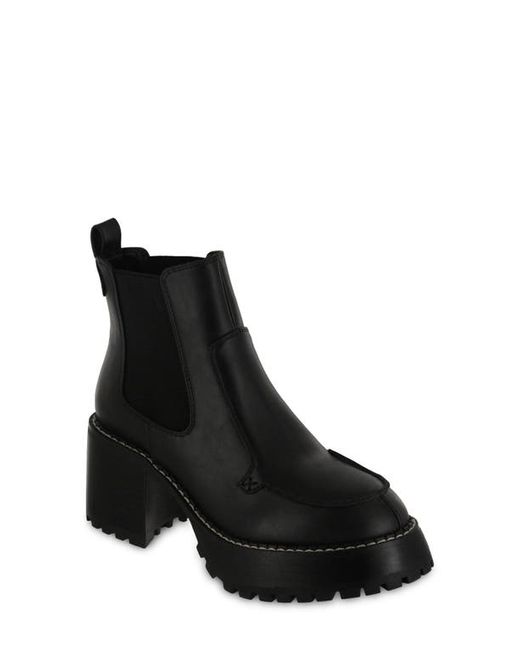 Mia Easton Platform Chelsea Boot in at
