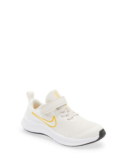 Nike Star Runner 3 Sneaker in Phantom/Multi/White at