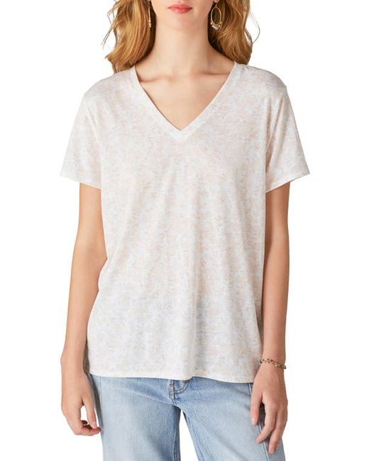 Lucky Brand Classic V-Neck T-Shirt in at