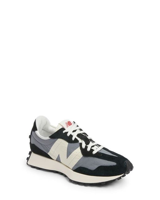 New Balance 327 Sneaker in Hour/Sea Salt at