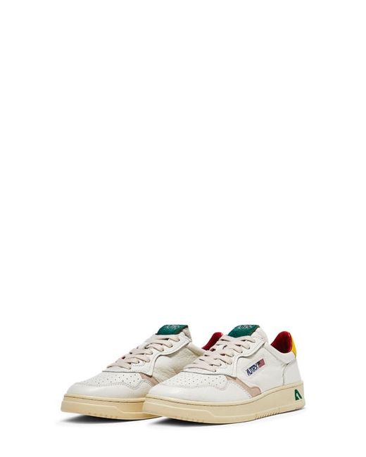 Autry Medalist Low Sneaker in Leat/Elep Wht/Yel/Amaz at