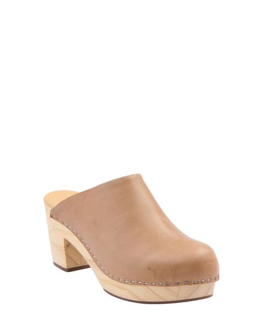 Nisolo Leather Platform Clog in at
