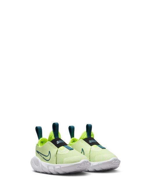 Nike Flex Runner 2 Slip-On Running Shoe in Volt/Volt/Spruce at