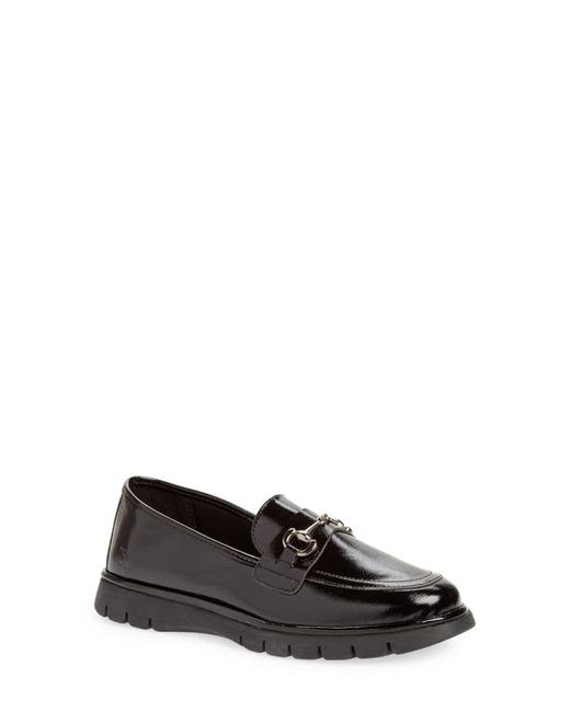 The Flexx Lug Sole Loafer in at