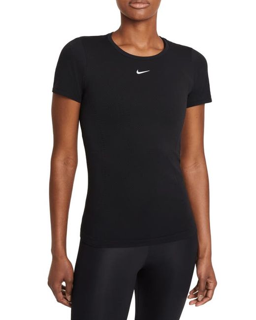Nike Dri-FIT Advantage Seamless Tennis T-Shirt in at