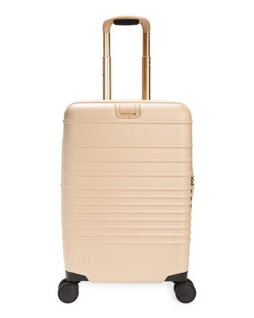 Béis The 21-Inch Rolling Spinner Suitcase in at