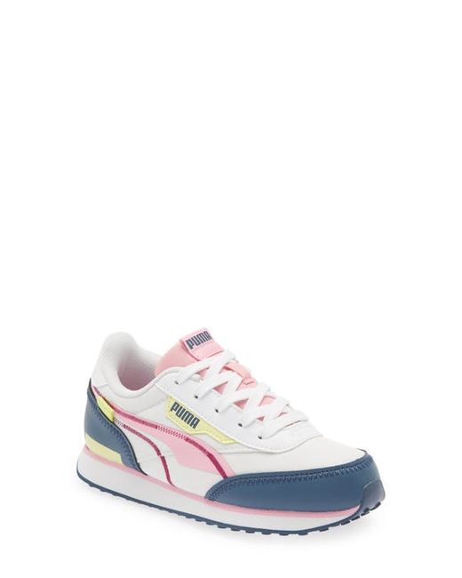 Puma Future Rider Twofold Sneaker in White/Dark Denim/Pink at