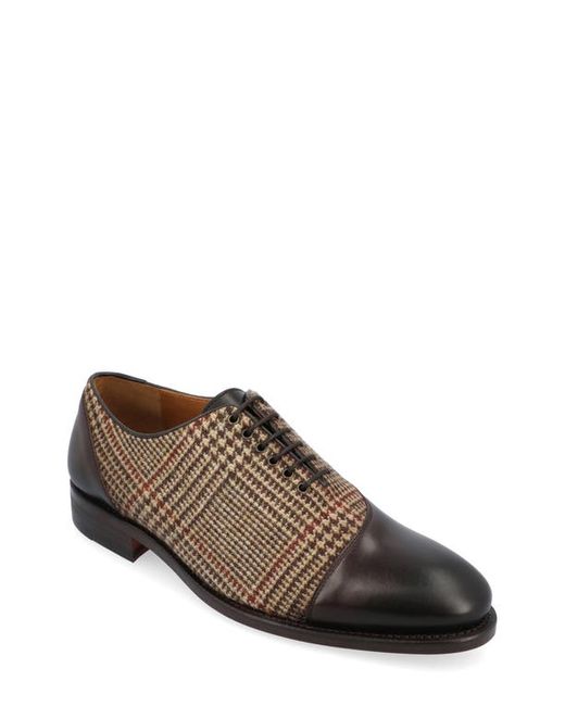 Taft Paris Embroidered Oxford in at