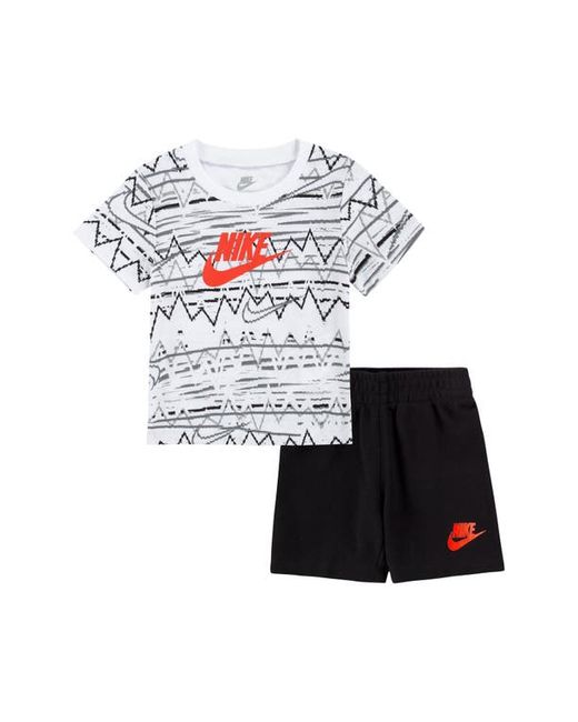 Nike Be Real T-Shirt Shorts Set in at